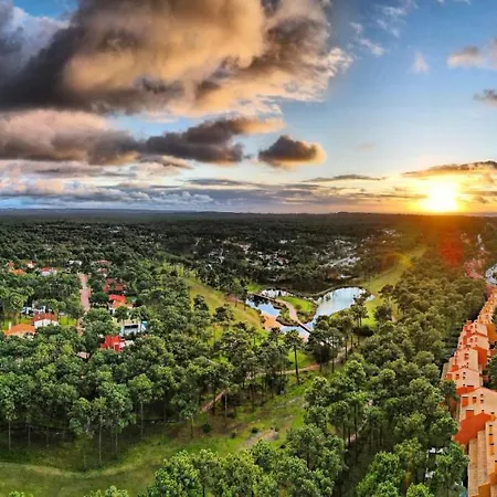 Dolphin Aroeira Beach Charneca (Setubal)