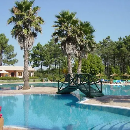 Dolphin Aroeira Beach Apartment